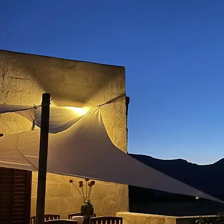 La Finestra A Tramontana Apartment