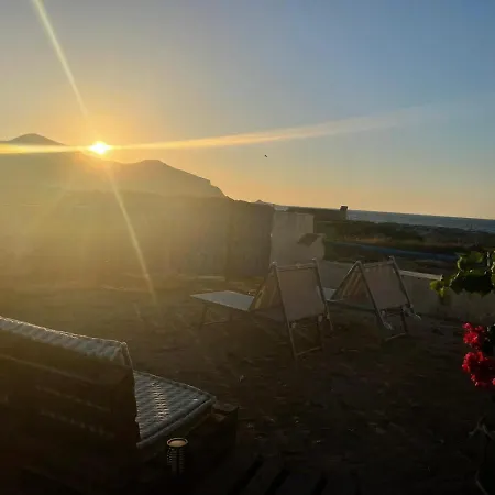 La Finestra A Tramontana *